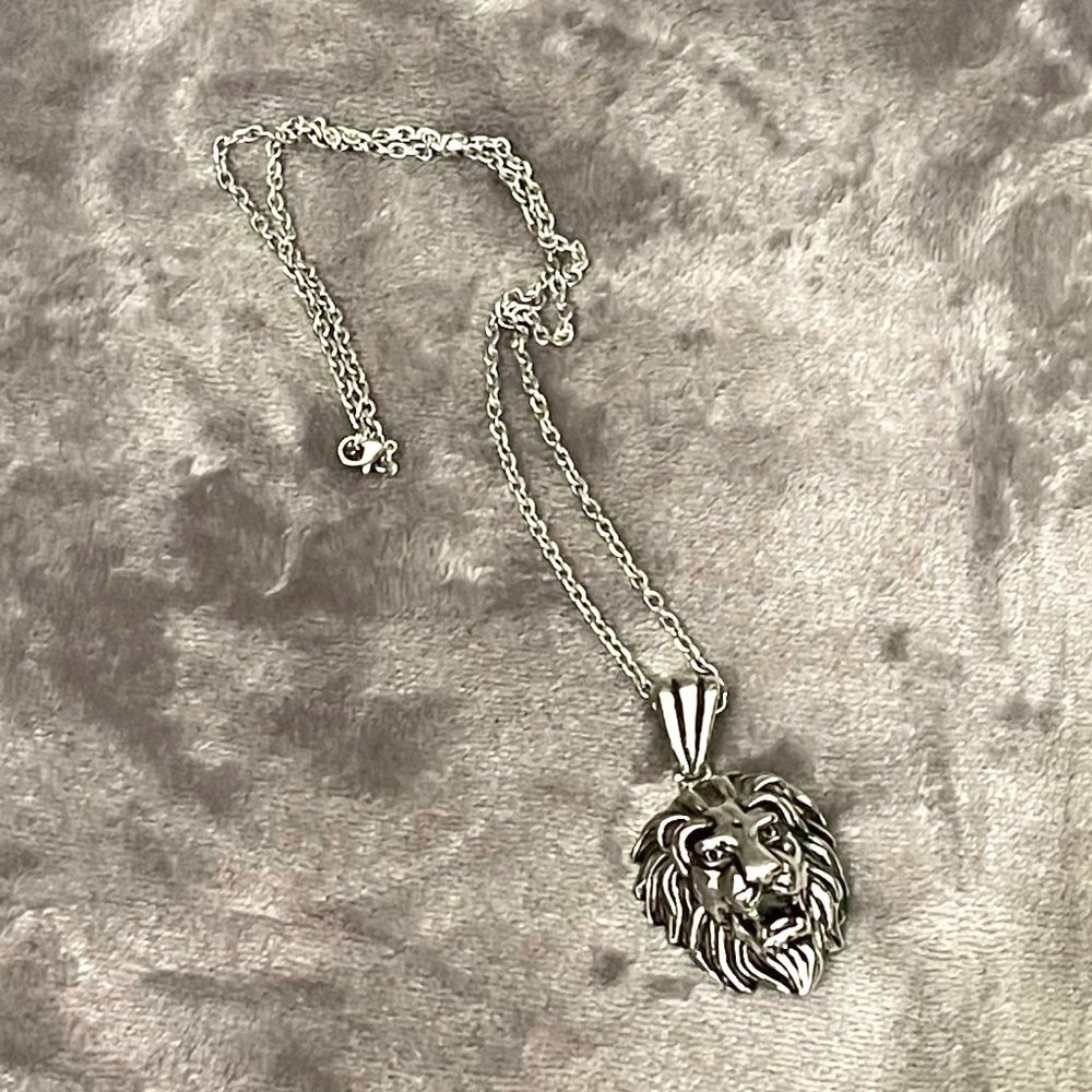 Lion Pendant